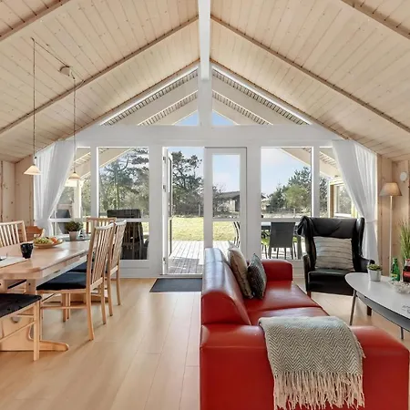 Amazing In With Kitchen *